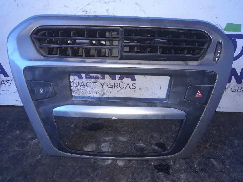 Foto de NO IDENTIFICADO CITROEN C-ELYSÉE referencia 9676476977