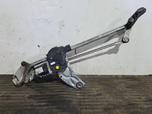 Foto de MOTOR LIMPIA DELANTERO MERCEDES-BENZ CLASE A (BM 177) referencia A1778600202