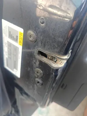 Foto de CERRADURA PUERTA DELANTERA DERECHA CITROEN C4 BERLINA