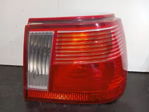 Foto de PILOTO TRASERO DERECHO SEAT IBIZA (6K1) referencia 6K6945258C