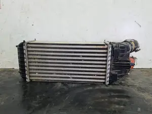 Foto de INTERCOOLER CITROEN C3 AIRCROSS referencia 9803900780MAHLE