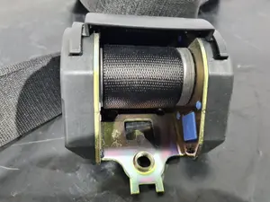 Foto de CINTURON SEGURIDAD DELANTERO IZQUIERDO BMW SERIE 5 BERLINA (E39) referencia 566172701 foto 2