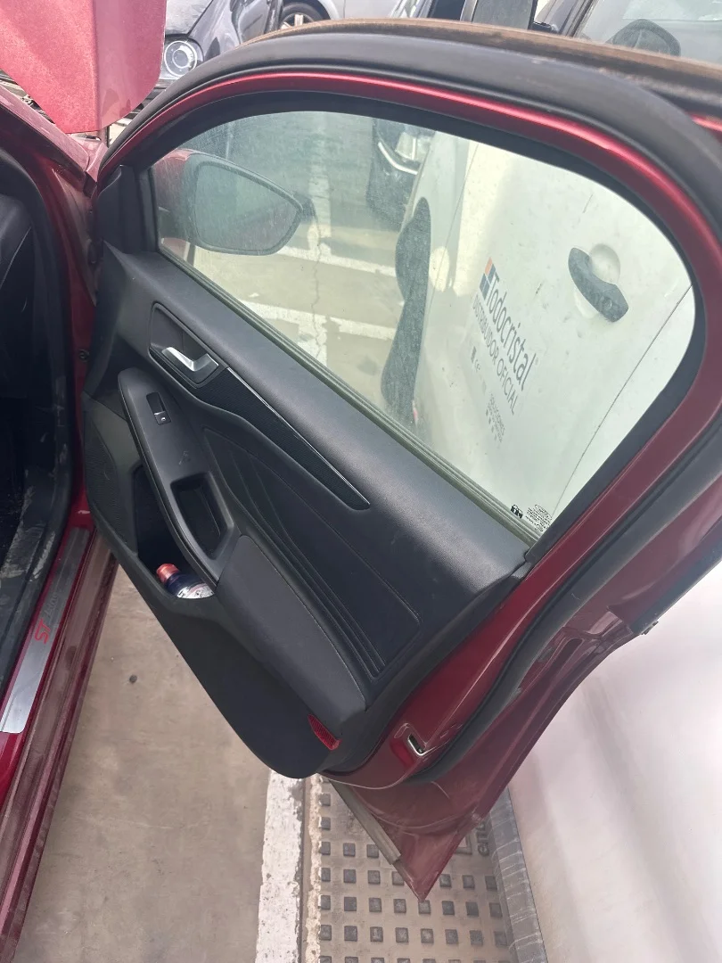 Foto de ELEVALUNAS DELANTERO DERECHO FORD FOCUS BERLINA (CGE)