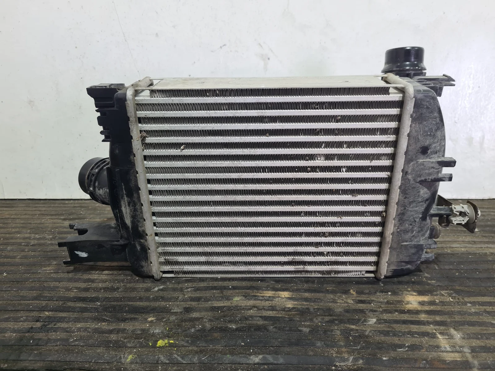 Foto de INTERCOOLER RENAULT CLIO IV referencia 144965154R