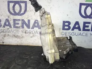 Foto de CERRADURA PUERTA TRASERA DERECHA SIN MARCA SIN MODELO referencia 3C4B39016A foto 2
