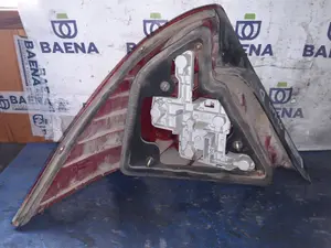 Foto de PILOTO TRASERO DERECHO FORD MONDEO BERLINA (GE) referencia 1S7113404A foto 2