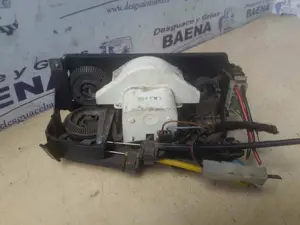 Foto de MANDO CALEFACCION / AIRE ACONDICIONADO SIN MARCA SIN MODELO referencia 357819045C foto 2