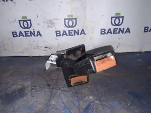 Foto de CINTURON SEGURIDAD TRASERO CENTRAL AUDI 80 BERLINA/AVANT referencia ENGANCHE foto 2