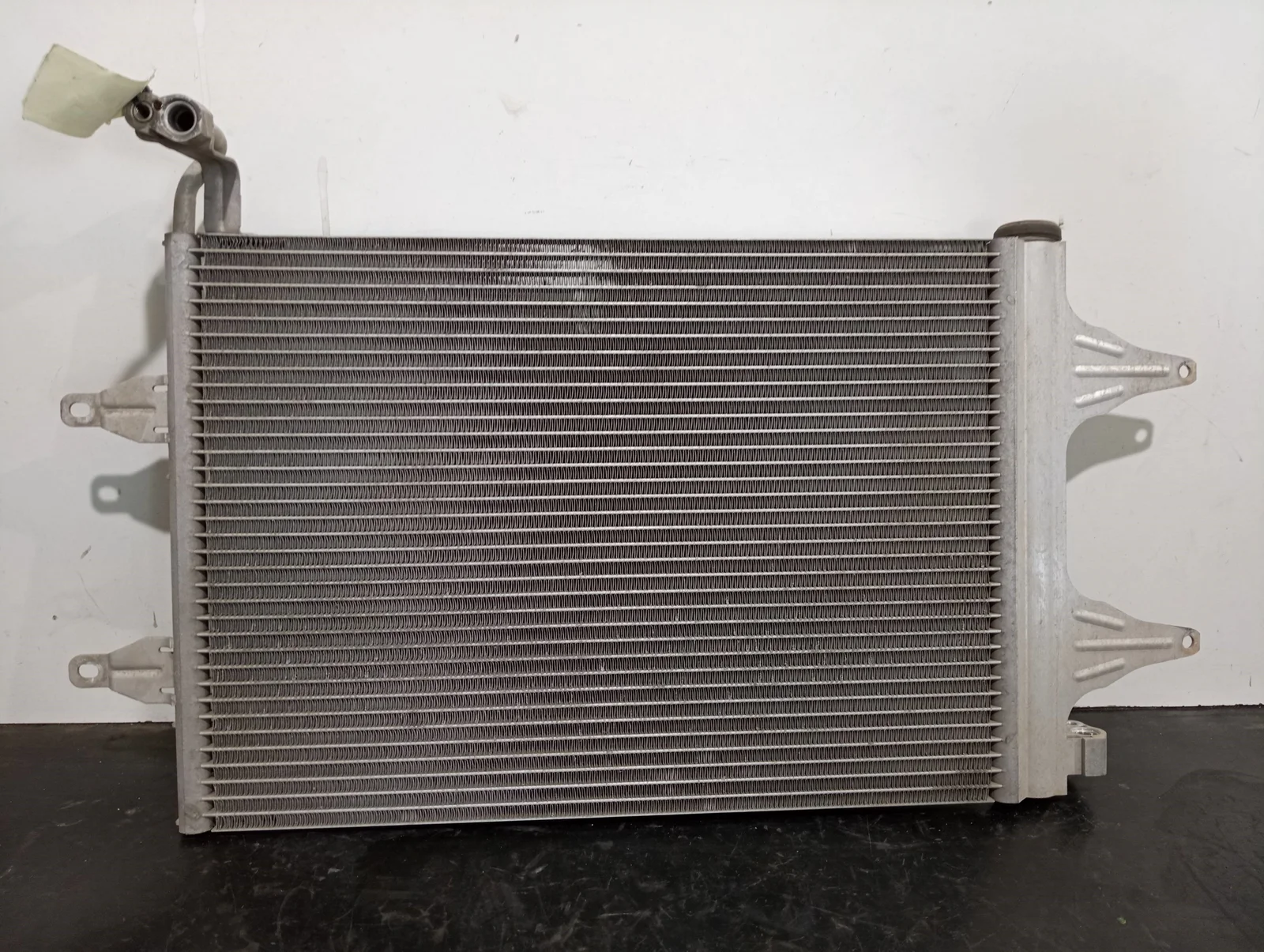 Foto de CONDENSADOR / RADIADOR AIRE ACONDICIONADO SEAT IBIZA (6L1) referencia 6Q0820411K