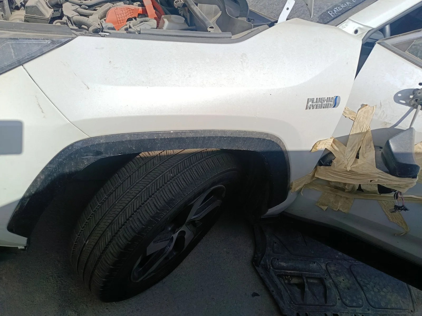 Foto de ALETA DELANTERA IZQUIERDA TOYOTA RAV4