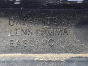 Foto de PILOTO TRASERO IZQUIERDO OPEL ASTRA G BERLINA referencia OAT98TB foto 3