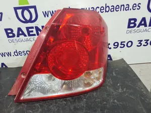 Foto de PILOTO TRASERO DERECHO CHEVROLET KALOS referencia 300267R