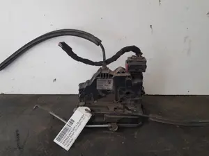 Foto de CERRADURA PUERTA DELANTERA IZQUIERDA SIN MARCA SIN MODELO referencia 1342155080