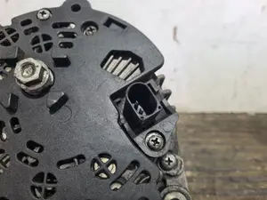 Foto de ALTERNADOR VOLKSWAGEN CRAFTER FURGÓN (SY/SX) referencia AI90214INA foto 3