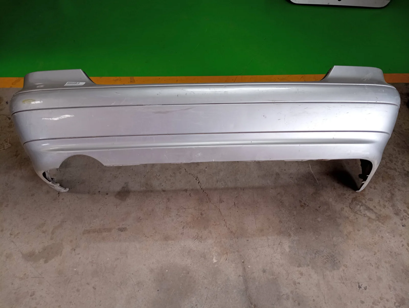 Foto de PARAGOLPES TRASERO MERCEDES-BENZ CLK (BM 208) COUPE