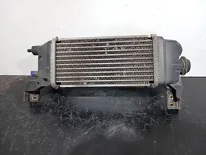 Foto de INTERCOOLER MAZDA 323 F/S BERLINA (BJ) foto 2