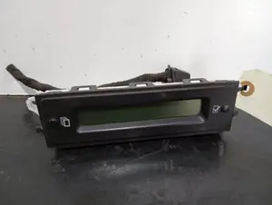 Foto de PANTALLA MULTIFUNCION CITROEN XSARA BERLINA referencia 9647409677 foto 1