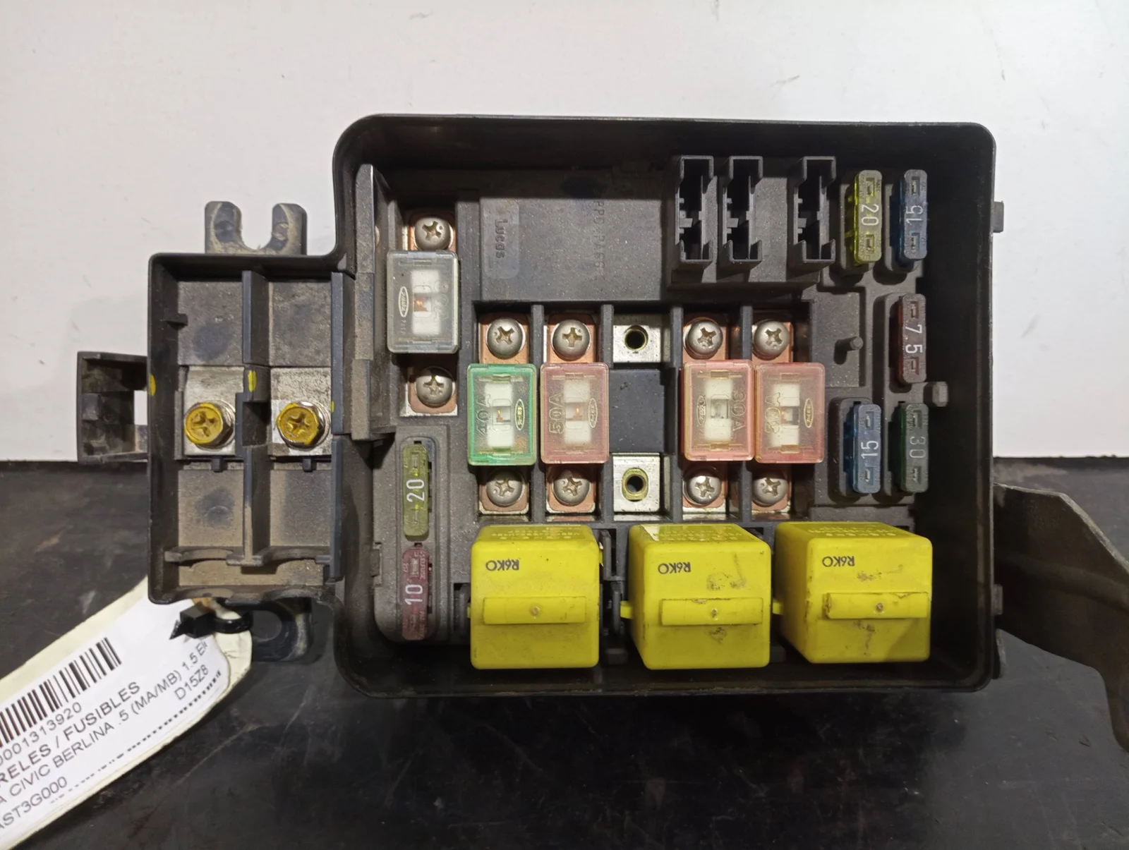 Foto de CAJA RELES / FUSIBLES HONDA CIVIC 5 PUERTAS (MA/MB) referencia 3825AST3G000
