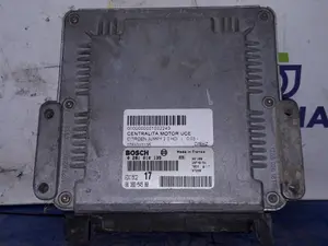 Foto de CENTRALITA MOTOR UCE CITROEN JUMPY referencia 0281010135