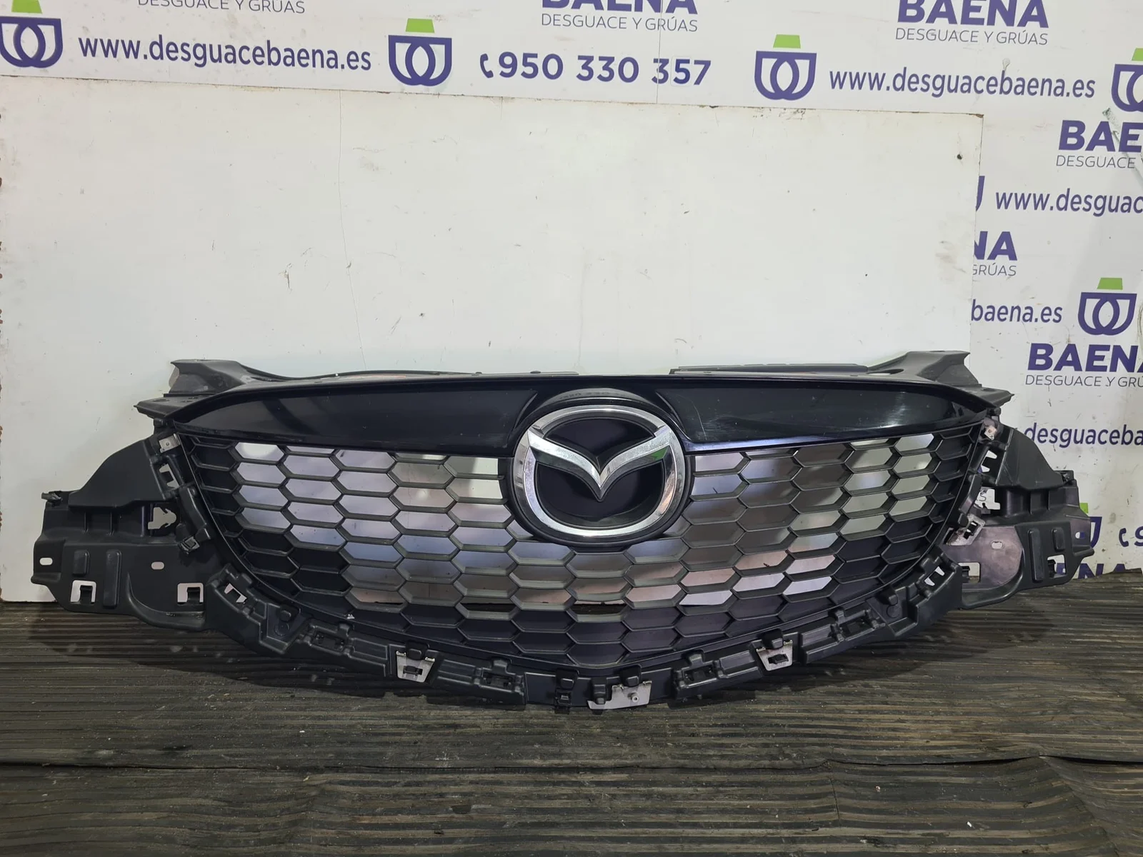 Foto de REJILLA DELANTERA MAZDA CX-5 (KE) referencia KD4550712