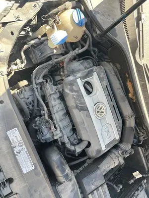 Foto de MOTOR ARRANQUE VOLKSWAGEN GOLF VI (5K1)(10.2008)