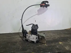Foto de CERRADURA PUERTA DELANTERA IZQUIERDA FORD TRANSIT FURGÓN (TT9) referencia YC1AV21813BL