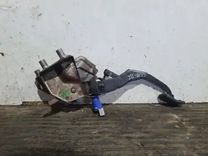 Foto de POTENCIOMETRO PEDAL RENAULT CLIO III referencia 8200275899A foto 1