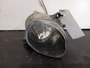 Foto de FARO ANTINIEBLA IZQUIERDO AUDI A6 AVANT (4B5) referencia 89304631 foto 1