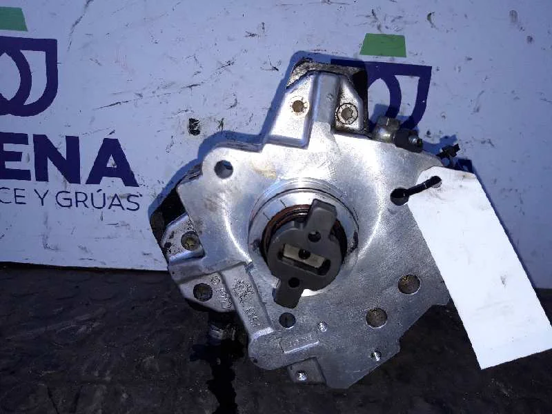Foto de BOMBA INYECCION VOLVO S60 BERLINA referencia 0445010043