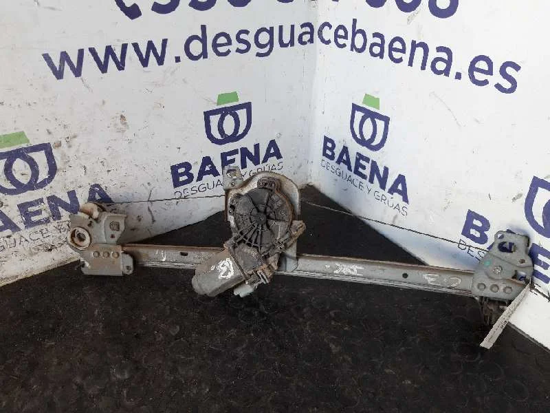 Foto de ELEVALUNAS DELANTERO DERECHO CITROEN C3 referencia AÑO 2005