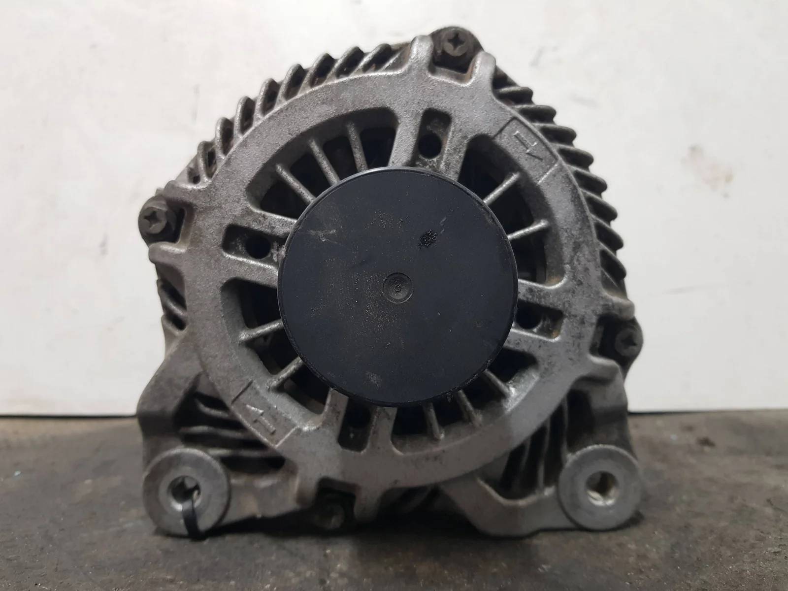 Foto de ALTERNADOR RENAULT LATITUDE referencia 8200654785