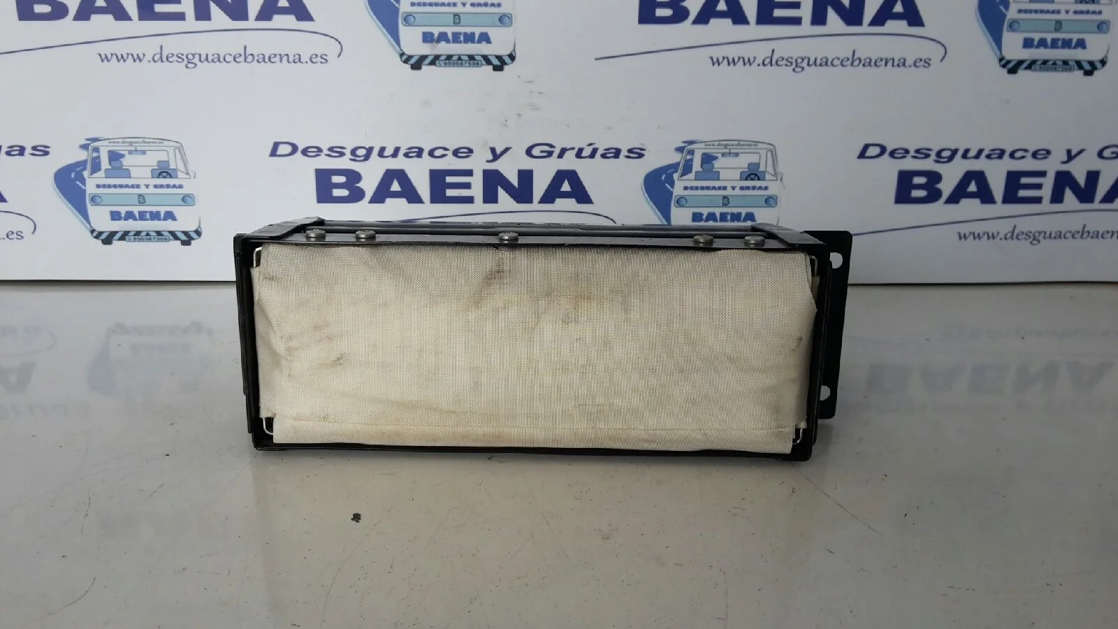 Foto de AIRBAG DELANTERO DERECHO VOLKSWAGEN PASSAT BERLINA (3B2) referencia 3B0880204