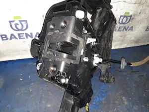 Foto de CERRADURA PUERTA TRASERA IZQUIERDA FORD C-MAX (CB3)(2007) referencia 3M5AR26413BS foto 3
