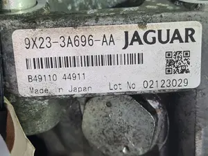 Foto de BOMBA SERVODIRECCION JAGUAR XF referencia 9X233A696AA foto 2