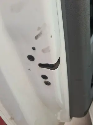 Foto de CERRADURA PUERTA DELANTERA IZQUIERDA PEUGEOT EXPERT FURGÓN