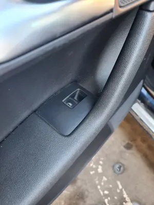 Foto de MANDO ELEVALUNAS TRASERO IZQUIERDO AUDI A3 SPORTBACK (8PA)
