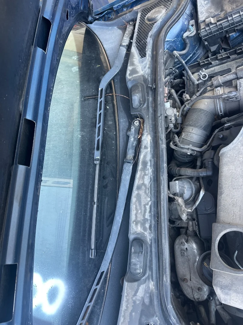 Foto de ARTICULACION LIMPIA DELANTERA AUDI A3 SPORTBACK (8PA)