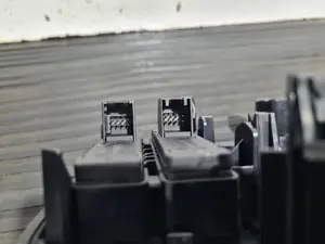 Foto de MANDO MULTIFUNCION AUDI A4 BERLINA (8K2) referencia 8K0864261 foto 8