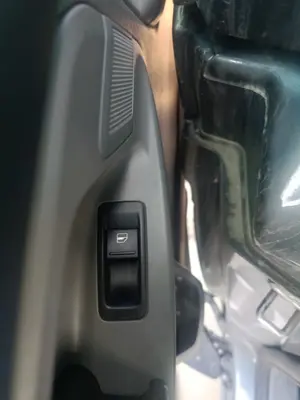 Foto de MANDO ELEVALUNAS TRASERO DERECHO SEAT ALHAMBRA (710)