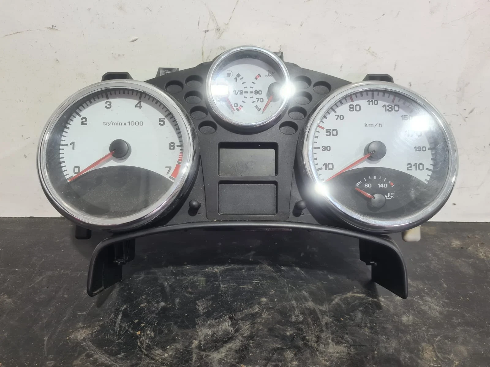 Foto de CUADRO INSTRUMENTOS PEUGEOT 207 referencia A2C53065549