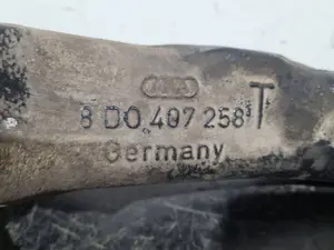Foto de MANGUETA DELANTERA DERECHA SIN MARCA SIN MODELO referencia 8D0407258T foto 3