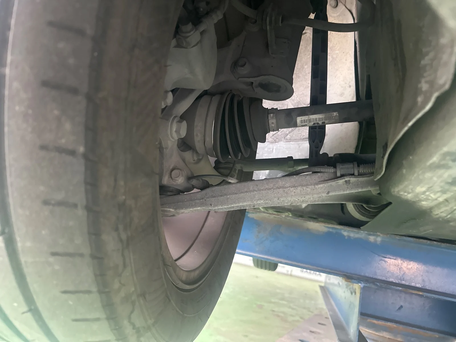 Foto de TRANSMISION DELANTERA DERECHA OPEL INSIGNIA BERLINA