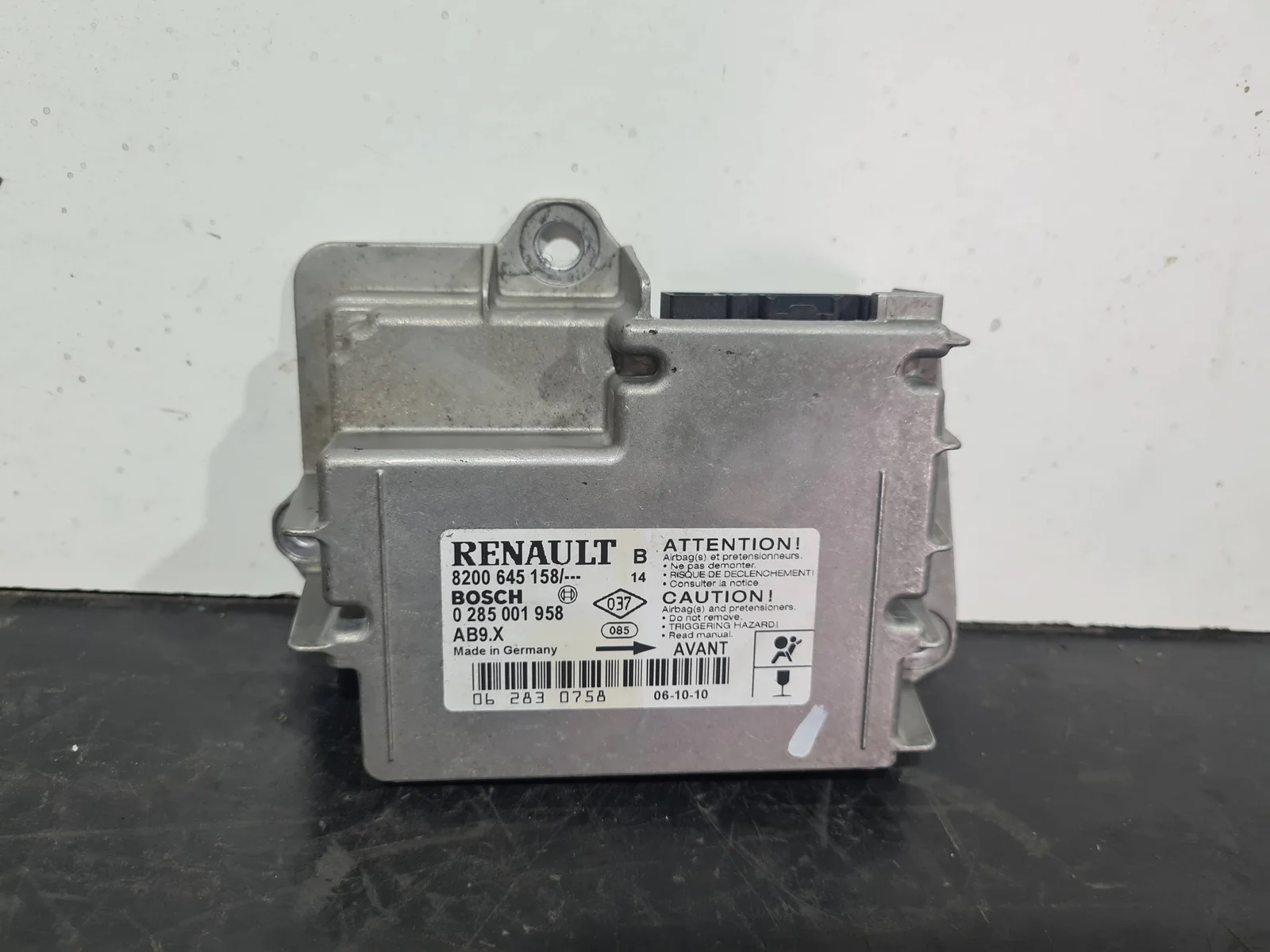 Foto de CENTRALITA AIRBAG RENAULT CLIO III referencia 8200645158