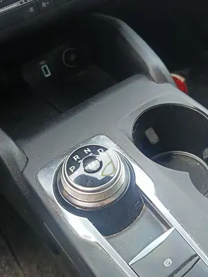Foto de PALANCA CAMBIO FORD FOCUS BERLINA (CGE)