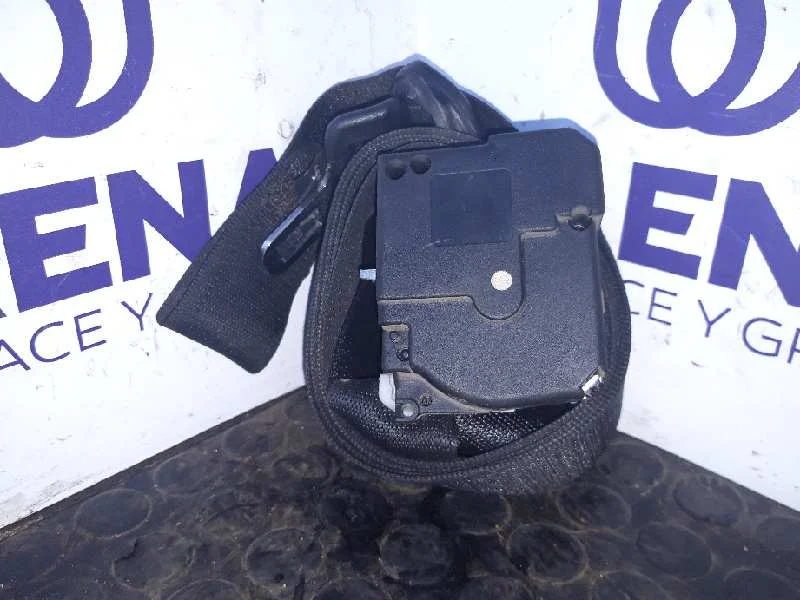 Foto de CINTURON SEGURIDAD TRASERO CENTRAL SIN MARCA SIN MODELO referencia TRW20