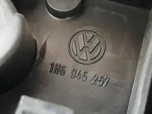 Foto de PILOTO TRASERO IZQUIERDO VOLKSWAGEN GOLF III (1H1)(11.1991) referencia 1H6945257 foto 2