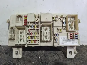 Foto de CAJA RELES / FUSIBLES FORD FOCUS C-MAX (CAP)(2003) referencia 7M5T14A073FB