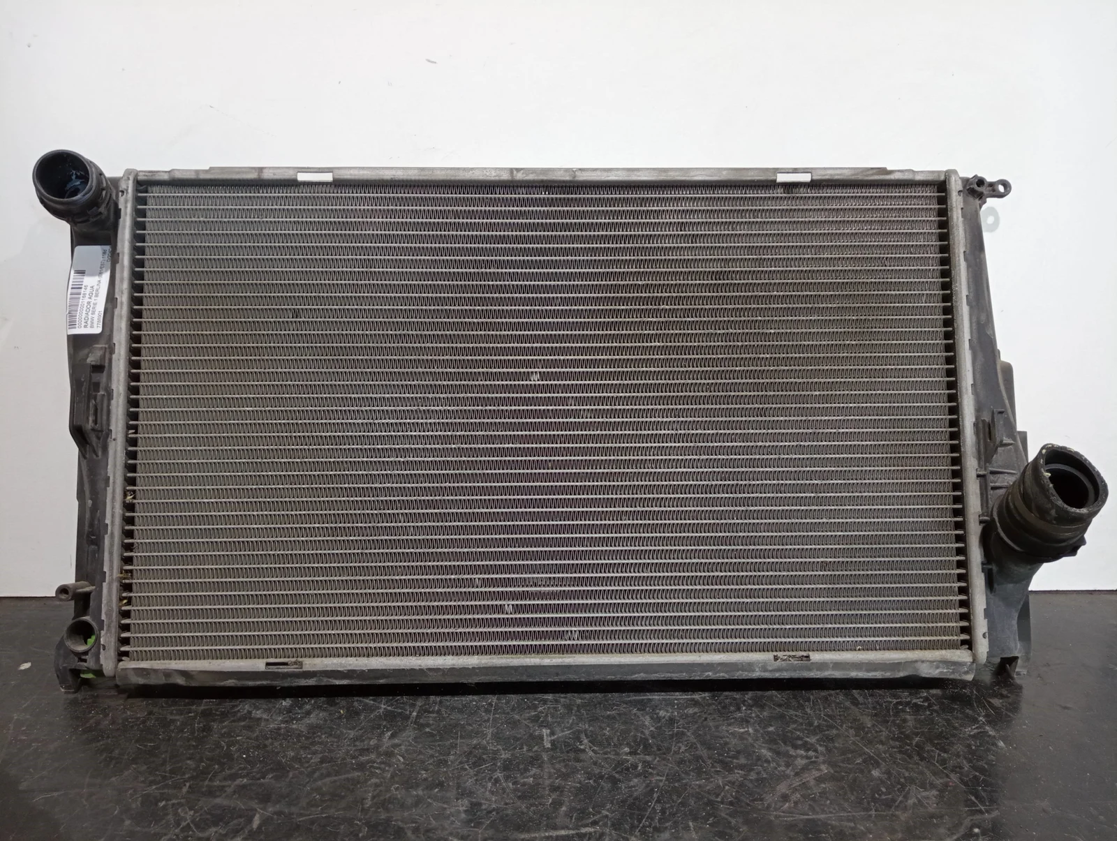 Foto de RADIADOR AGUA BMW SERIE 1 BERLINA (E81/E87) referencia 7788901