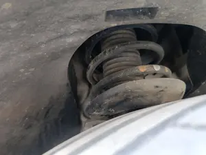 Foto de AMORTIGUADOR DELANTERO DERECHO PEUGEOT 208