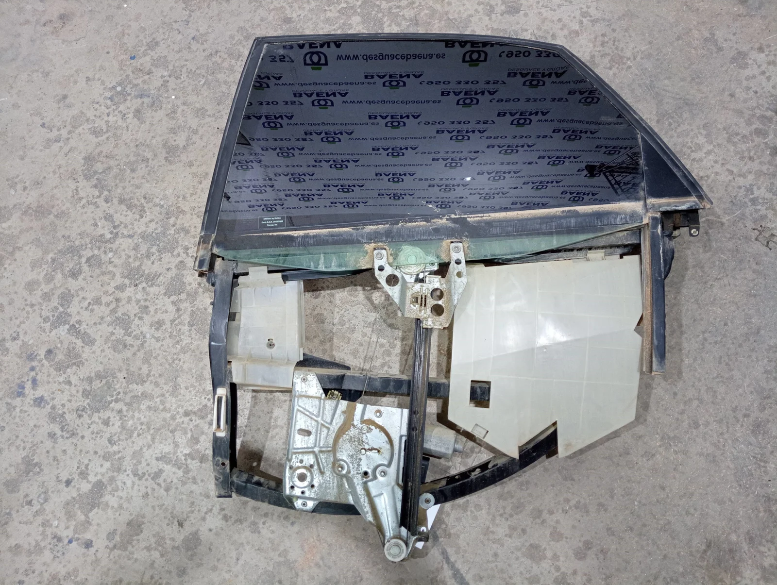 Foto de ELEVALUNAS TRASERO DERECHO AUDI A4 BERLINA (B5) referencia 8D0839399A